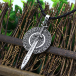 Uus P&otilde;hjamaade roostevabast terasest Viking Warrior Sword Shield meeste ripats kaelakee h&otilde;be