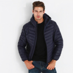 NewBang Brand Kerge meeste kapuutsiga sulejope Ultra kerge sulejope Meestele kaasaskantav tuulekindel soe mantel Parka Man S