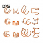 1 komplekt k&otilde;rvamansetid naistele, mittel&auml;biv k&otilde;hrk&otilde;rvar&otilde;ngas, s&auml;delevad k&otilde;rvar&otilde;ngad, klamber k&otilde;rvar&otilde;ngad H&uuml;poallergeensed r&otilde;ngask&otilde;rvar&otilde;ngad naistele teismelistele t&uuml;drukutele, kingitused must