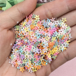&Otilde;&otilde;nes v&auml;ikesed t&auml;hed 5,2 mm Moeehted Aksessuaarid Magic Color Stereo Decor Moe helmestega litrid PVC plaaster 10g mitmev&auml;rviline