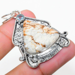 Natural Wild Horse, Blue Topaz Gemstone 925 Sterling Silver Pendant 2.17 g6b90