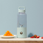 500ml 4000mAh kaasaskantav mini-USB-laadimine Vitameri puuviljamahlapress sinine