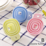 50 tk &uuml;hekordselt kasutatavad j&auml;&auml;massi vormikotid Bpa tasuta s&uuml;gavk&uuml;lmiku toru t&otilde;mblukkidega Jogurti j&auml;&auml;tisepulgad Mahla-puuvilja smuutikott