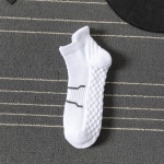 Meeste keskmise pikkusega puuvillased spordisokid kevad/suveks - Pehmendusega tald jooksmiseks, sulgpalliks, korvpalliks One size