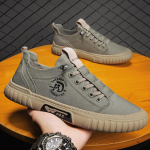 Uued l&otilde;uendist meeste kingad mugavad tossud meeste suvised hingavad j&auml;&auml;siidist riidest kingad meestele vabaaja jalan&otilde;ud 44