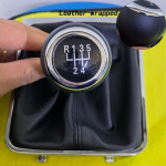 VW Passat B6 2005-2010 jaoks 5/6-k&auml;iguline k&auml;igukangi nupp, kang, k&auml;igukangi nahkkate, krae Auto stiilitarvikud Uus Leather 5 Speed