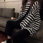 Kevad s&uuml;gis Naised harajuku Triibuline T-s&auml;rk pikkade varrukatega O-kaelusega T-s&auml;rgid Ulzzang Korea vabaaja T-s&auml;rk Naiste mustad Topid L must