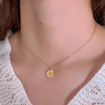 Elegantne kullav&auml;rvi Love Heart tsirkoonist ripatsiga kaelakee naistele
