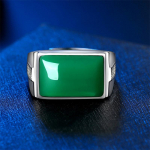 Uus saabumine Meeste s&otilde;rmus Kristallrist ristk&uuml;lik roheline s&otilde;rm Aksessuaarid Vintage kaltsedoonist reguleeritav s&otilde;rmus h&otilde;bedane 925 s&otilde;rmus meeste ehted