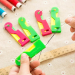 Keermestamise assistent k&auml;ed-vabad Lihtne r&otilde;ivaste parandus K&auml;ed-vabad niidimisabi &Otilde;mblustarbed eakatele N&otilde;elakeermega