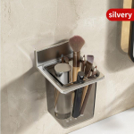 Hambahari, hambapasta, kammihoidik, vannituba, kraanikauss, tualett, aukudeta pardlihoidik h&otilde;be