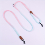 1 tk v&auml;rviline gradiendiga koerarihm, multifunktsionaalne koerte &uuml;mmargune n&ouml;&ouml;r, k&auml;ed-vabad ristkehaga koerajalutusrihm 1.0cm x 235cm