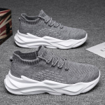 Meeste Kingad Tossud meeste vabaaja Meeste kingad tennised Luksuslikud kingad Treener Race Hingavad jalan&otilde;ud mood jooksujalatsid naistele 39