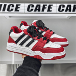 Meeste mood vabaaja madalad rulajalatsid poistele Mugavad tossud Meessoost &uuml;li&otilde;pilastele Trendikas pehme tald, klassikaline hingav j&otilde;usaal, libisemiskindel 39