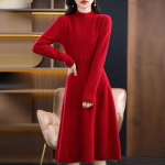 P&otilde;lvedeni kootud kleit naistele, poolk&otilde;rge kaelusega, kootud pikk kleit, salendav keskmise pikkusega kootud kampsun s&uuml;giseks ja talveks M punane