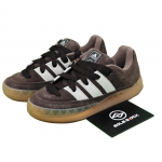adidas Adimatic tumepruun - ID3947 36