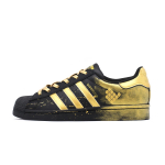 Adidas Originals SUPERSTAR Black Gold Dragon Scales Low top Skateboard Shoes Unisex Black Gold EG4959(Team140-) 36