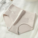 Naiste alusp&uuml;ksid, k&otilde;rge v&ouml;&ouml;kohaga &otilde;mblusteta seksikas aluspesu Naturaalsest puuvillast p&uuml;ksikud XL