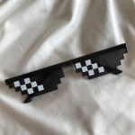 1 tk Funny Sunglass Thug Life Glasses 8-bitised piksliga Unisex p&auml;ikeseprillid must