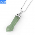 Euroopa ja Ameerika ainulaadne isikup&auml;rastatud peopesaga naturaalsest kristallist ripatsiga kaelakee aventurine