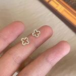 2 tk Clover Stud K&otilde;rvar&otilde;ngad Naistele S&auml;ravad Kristallkullast H&otilde;bedast K&otilde;rvar&otilde;ngad Aksessuaarid Ehted kuld