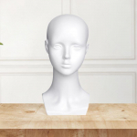 Mannekeeni n&auml;idik, pea &otilde;lg, naiste nagi ilutarvikute mudel butiikidele valge