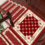 Kodumajapidamises kasutatavaid spiraalseid trepimatte saab l&otilde;igata t&auml;ispikkusteks astmemattideks, jahedate ja soojade libisemisvastasteks mattideks 25x75cm [Rubber without folding]