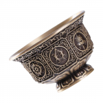 Vasest tiibeti kaheksa soodsat s&uuml;mbolit pakuvad kaussi p&uuml;ha vee tassi budistlike rituaalsete buddhade kodukaunistamiseks B