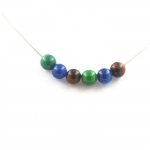 Pierres et Min&eacute;raux. Collier Perles Oeil de Tigre rouge + Chrysocolle + Agate ruban&eacute;e bleu Chaine en acier inoxydable.
