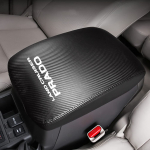 Kayafar Toyota Land Cruiser Prado 150 seeria k&auml;etoe kate Nahast kate Prado konsoolikarp
