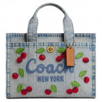 Coach Cargo 26 kirsi&otilde;mblusega tikandiga Utility k&auml;ekott teksariidest ja vachetta nahast, keskmise suurusega naistele m&otilde;eldud k&auml;ekotid CDZ31-B4EI Basic Set (Bag+Dust Bag)