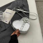 Vintage Y2K v&auml;ikese ketiga neet-&otilde;lakott S&uuml;damekujuline rahakott K&auml;ekott Punane PU-nahast gooti kandekott Moodne naiste Crossbody kott