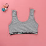 Suvised &otilde;hukesed t&uuml;drukute treeninglinad Pehmed rinnahoidjad, sportlikud t&uuml;drukute rinnahoidjad teismelistele t&uuml;drukutele, kiri lastele one size valge