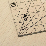 30 * 15 cm lapiline joonlaud Teppimist&ouml;&ouml;riistad Kvaliteetne akr&uuml;&uuml;list l&auml;bipaistev joonlaud