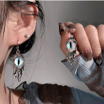 Devil's Eye k&otilde;rvar&otilde;ngad, ni&scaron;i disainiga k&otilde;rgekvaliteedilised k&otilde;rvar&otilde;ngad naistele, ainulaadsed Wastelandi stiilis k&otilde;rvar&otilde;ngad h&otilde;be