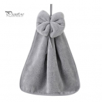 K&auml;ter&auml;tik korallifliisist &uuml;hev&auml;rviline disain vibukaunistus Kiirelt kuivav imav V&auml;hendab veeplekke Hoidke k&auml;ed puhtad Korduvkasutatav rippuv r&auml;tik hall