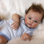 49 cm t&auml;issilikoonist keha simulatsioon taass&uuml;ndinud beebinukk elutruu armas Meadow 3D nahk &otilde;rnalt maalitud vasts&uuml;ndinud poiss nukk beebit&uuml;druku m&auml;nguasi lapse s&uuml;nnip&auml;evakingitused Cloth Body Doll