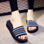 Comemore K&otilde;rged kontsad Slaidid vabaaja naiste platvormiga sandaalid pl&auml;tud Avaleht Naiste suvekingad Kiilud Uued naiste sussid 34 38