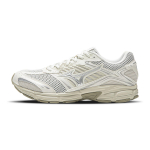 Mizuno Speed 2010 Mugav kangas Madala s&auml;&auml;rega jooksujalatsid Unisex jooksujalatsid Valge D1GH251713 40