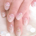 Kuldne metallist k&uuml;&uuml;nekunsti kleebise kujuga kleebis DIY manik&uuml;&uuml;ri disaini kaunistusratas kuld