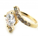 Kullatud s&otilde;rmus 'Sissi' valgest kullast 52 kuld