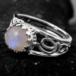 H&otilde;bedast v&otilde;luehted, v&auml;&auml;riskivide ehted, kuukivist s&otilde;rmus, Statement ehted, h&otilde;bes&otilde;rmus 4 valge