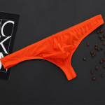 Suure koguse stringid Seksikas v&ouml;&ouml;koht, madal mood, G-string, meeste bikiinp&uuml;ksid aluspesu M
