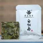 Hiina Fudingi valge tee Valge Pioon Bai Mu Dan K&uuml;psis V&auml;ike Ruudukujuline Tellis 100g