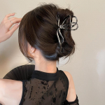 Retro liblikas juuksen&otilde;el Korea elegantne metallist hai klambriga Horsetail juuksen&otilde;el naiste juuste peakate silver