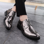 Meeste Brogues Kuldne Derbys Kleit Ametlik &Auml;rikingad Meeste Street Style Smoking Pulm Bleiserid Sadulkingad Suur Suurus EU: 47
