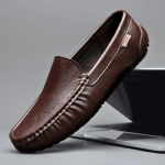 Moodne mehelik vabaajajalats Pehme mokassiin Uus saabus Slip-on Meeste nahast kingad Odav v&auml;ljam&uuml;&uuml;k Korea stiil &Otilde;ige suurus 45 Tarne M&uuml;&uuml;k 38