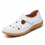 Suvised uued naiste rannasandaalid, &otilde;&otilde;nsad moodsed lamedad sandaalid, suured sandaalid 35 valge