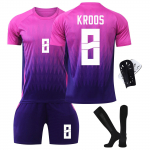 2425 Jalgpalli kampsunid L&uuml;hikesed p&uuml;ksid Sokid komplekt Uus hooaeg &Scaron;ortsid Sokid P&otilde;lvekaitse T&auml;iskasvanute Suurused Komplektid 24