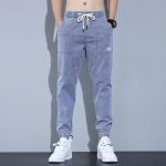 Meeste mood Must Sinine Hall Teksad T&auml;navar&otilde;ivad Jogger Pants P&uuml;ksid Plus Suurus 8XL Vabaaja Sirge T&auml;navar&otilde;ivad Pingutuspael elastne v&ouml;&ouml;koht lahtised teksad L